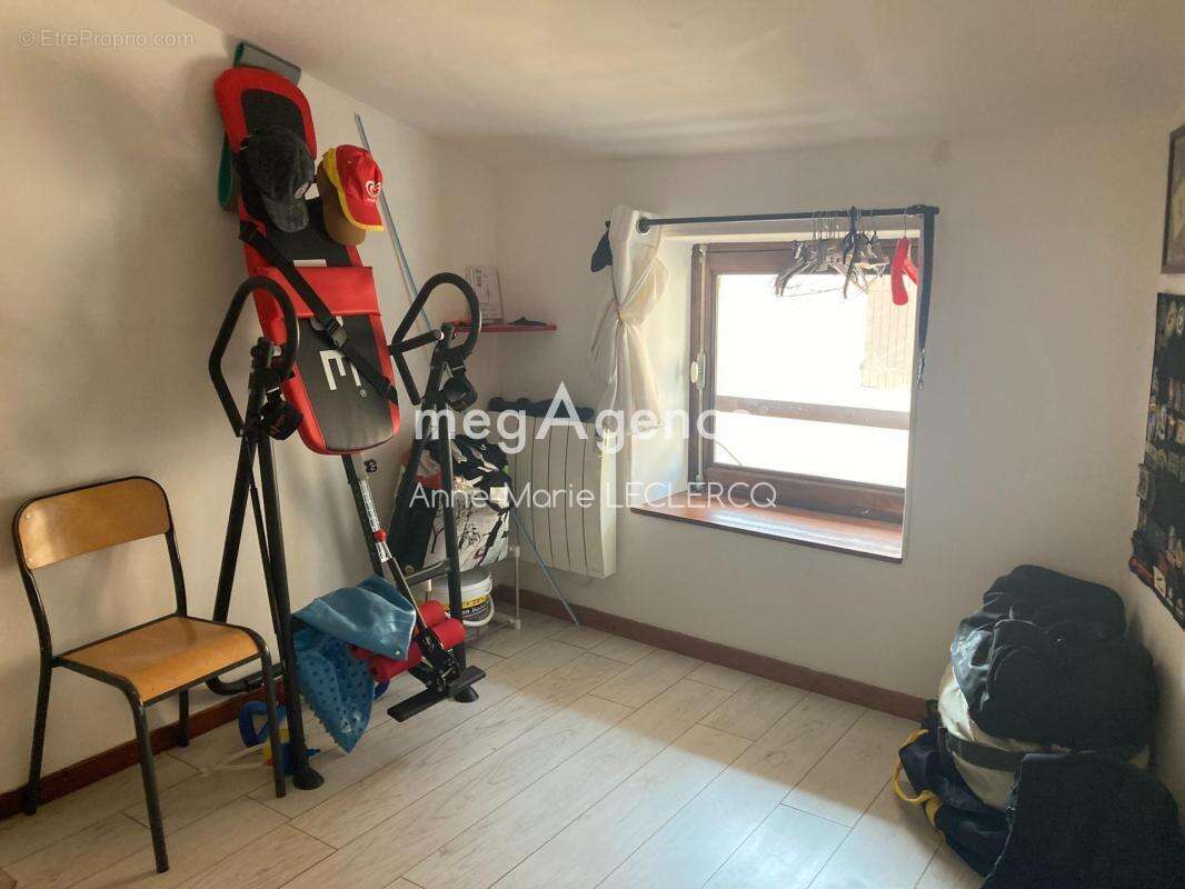 T3 duplex a vendre au coeur de anse (69480) - photo 6