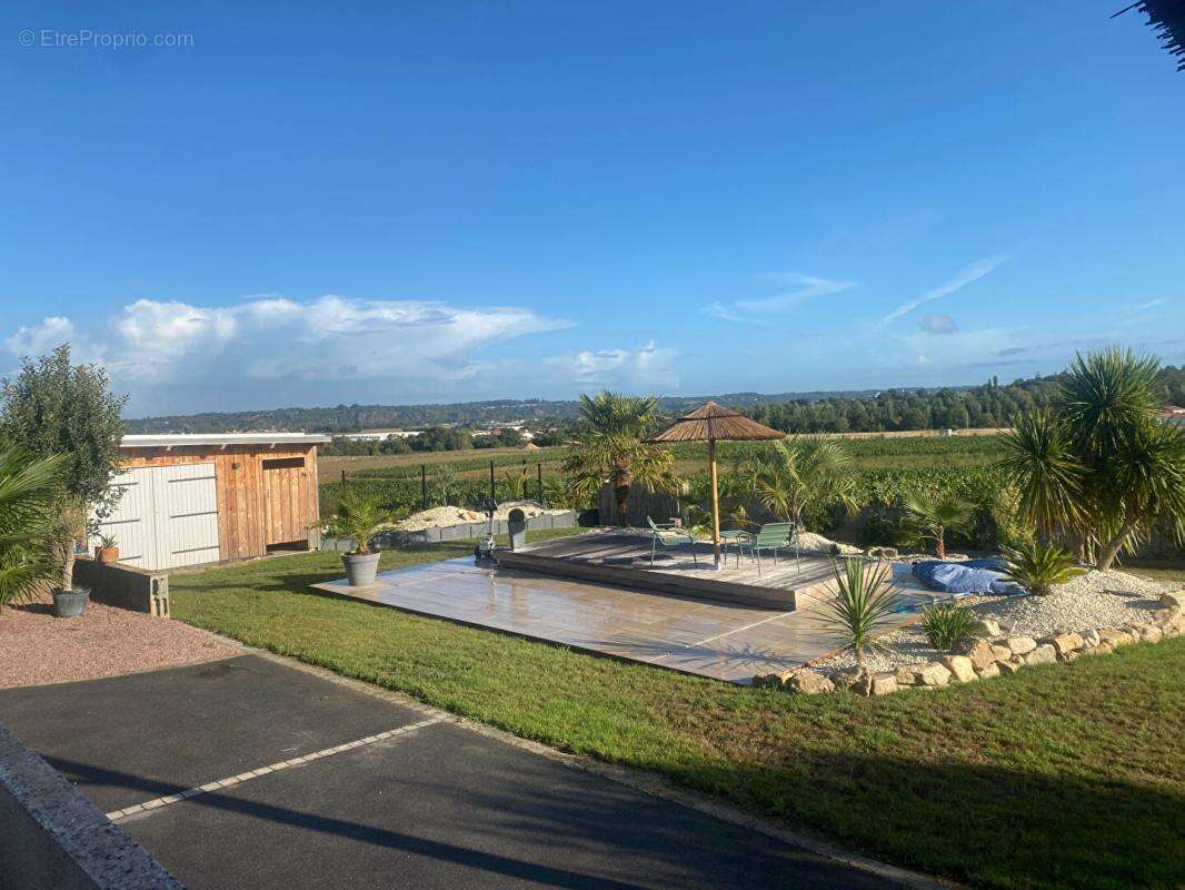 Maison à LA CHAPELLE-BASSE-MER