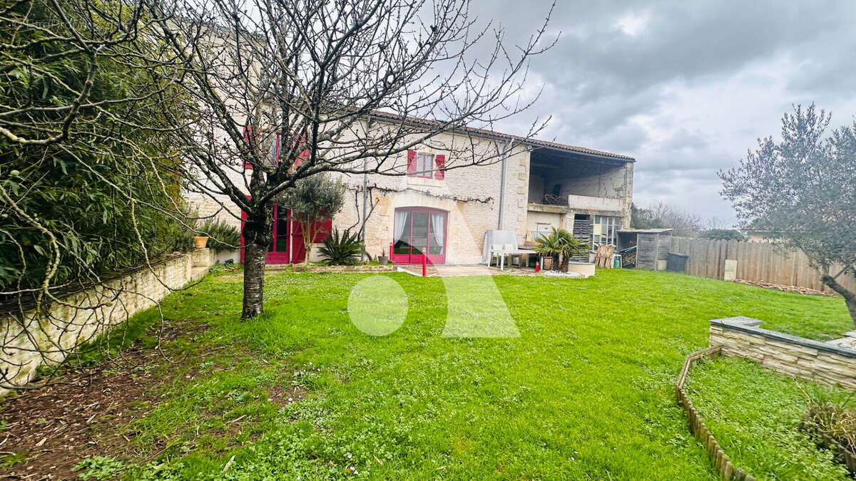 Maison à VILLIERS-EN-PLAINE