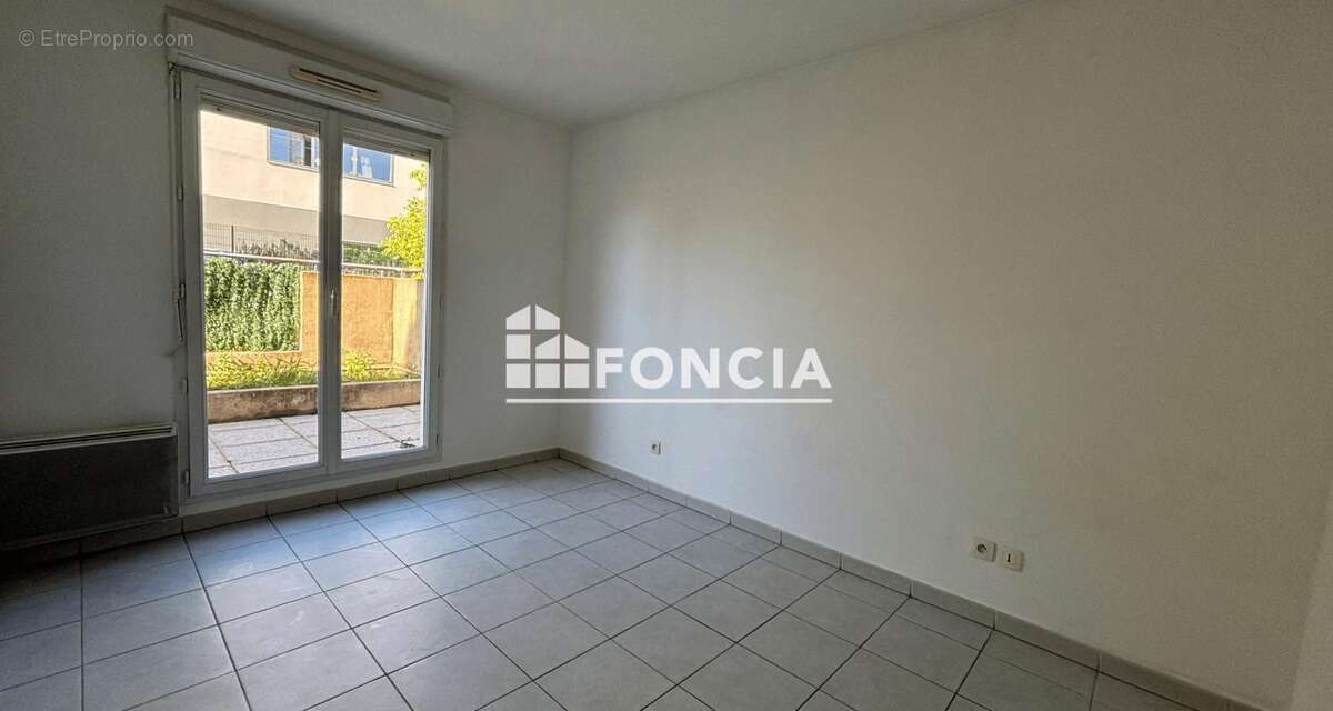 Appartement à LE PONTET