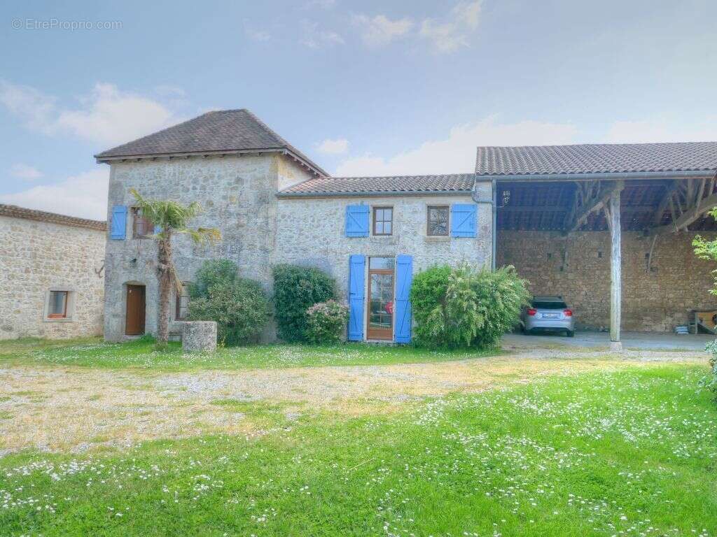 Photo 3 - Maison à SAINT-SALVY