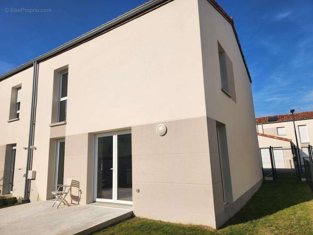 Maison à TRELISSAC