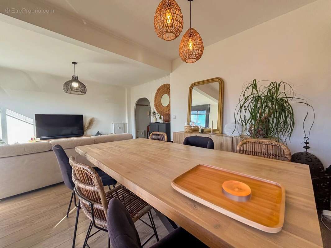 Appartement à CAGNES-SUR-MER