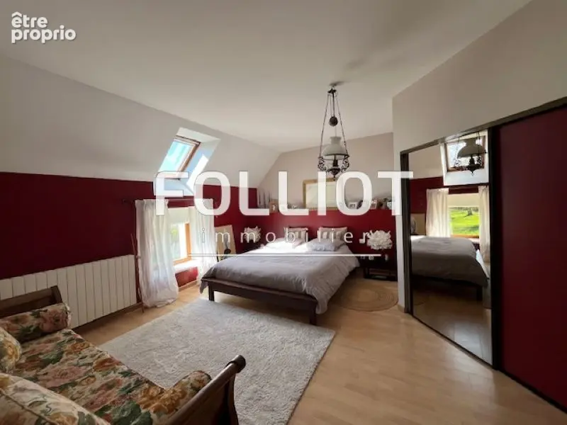 Maison 7 pièces (225 m²) en vente à VIRE NORMANDIE - photo 5