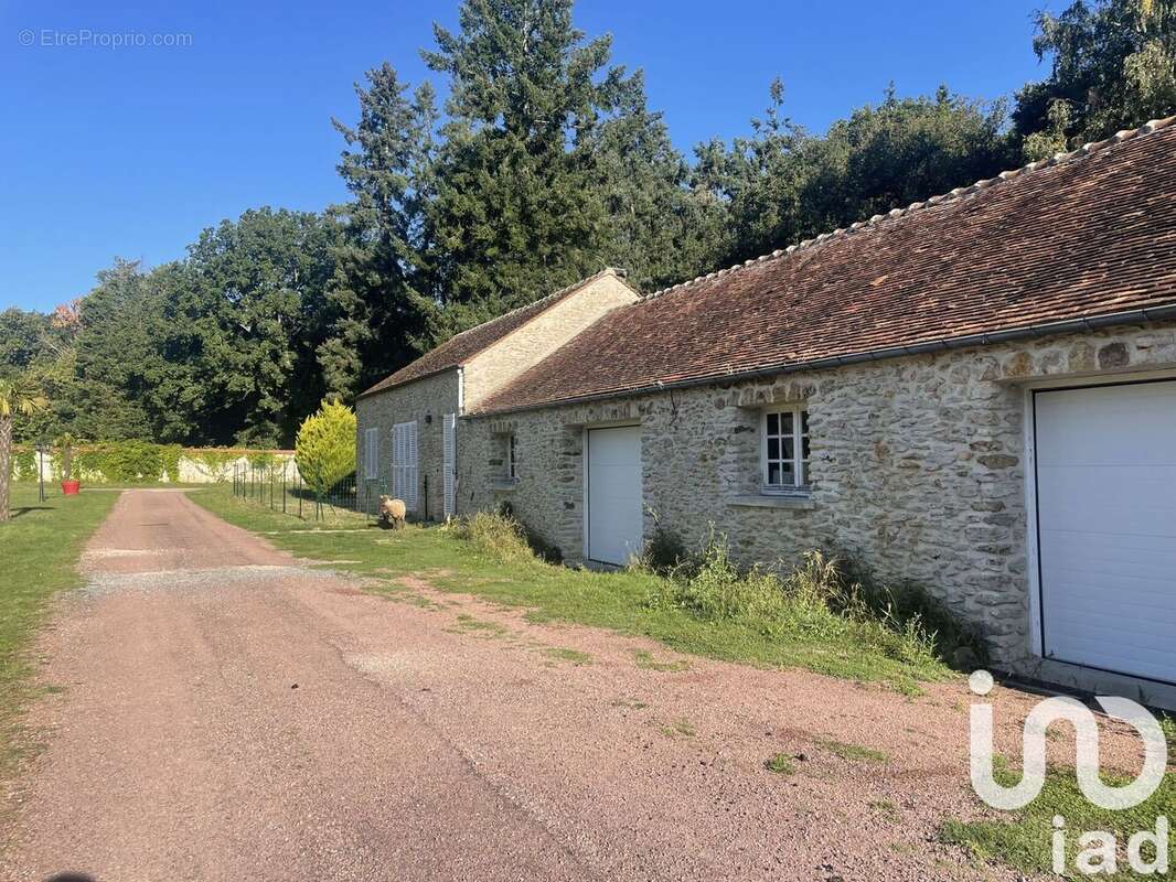 Photo 3 - Maison à CHAMPCUEIL