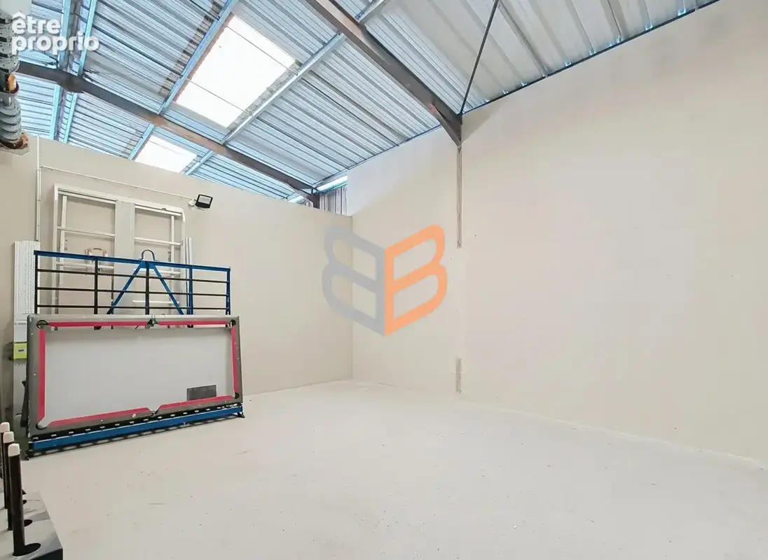 Commerce 600 m² à vendre à Havange (57650) - photo 9