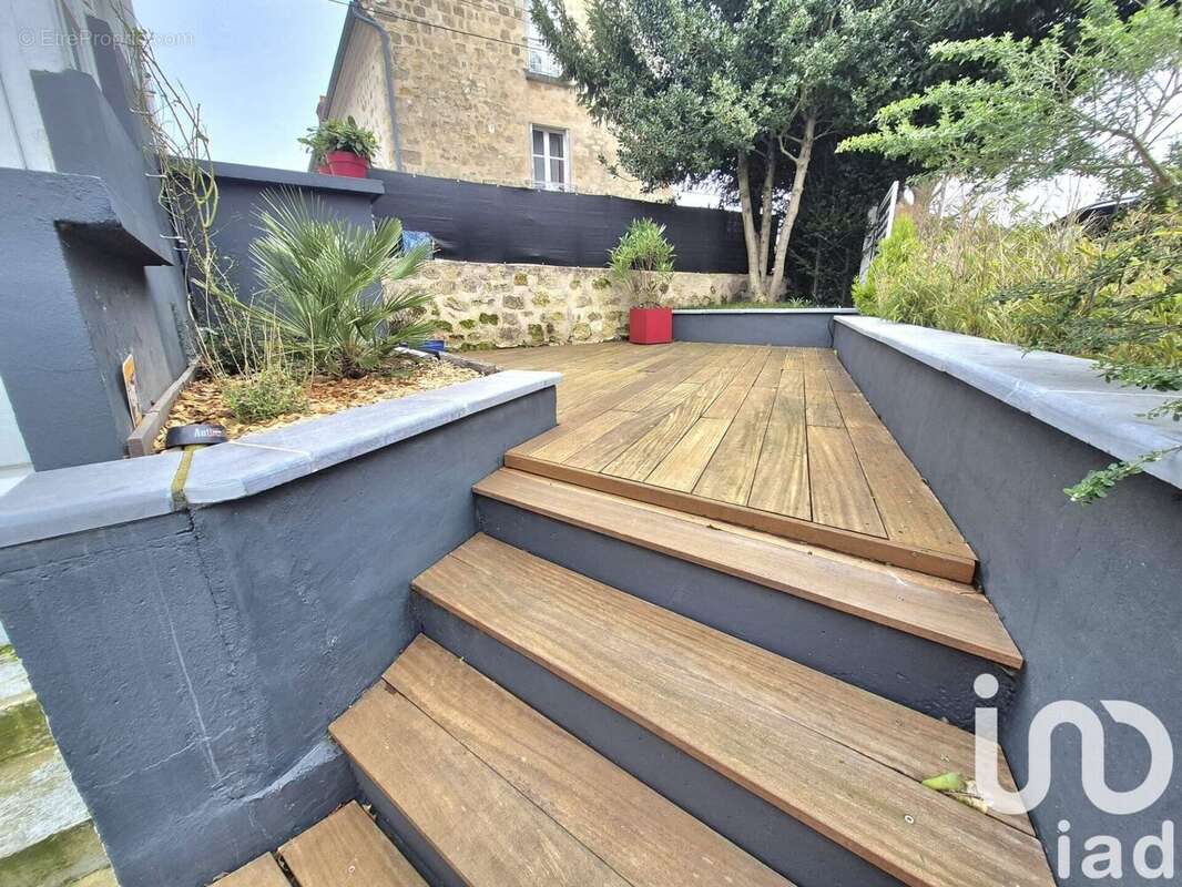 Photo 2 - Maison à AUVERS-SUR-OISE