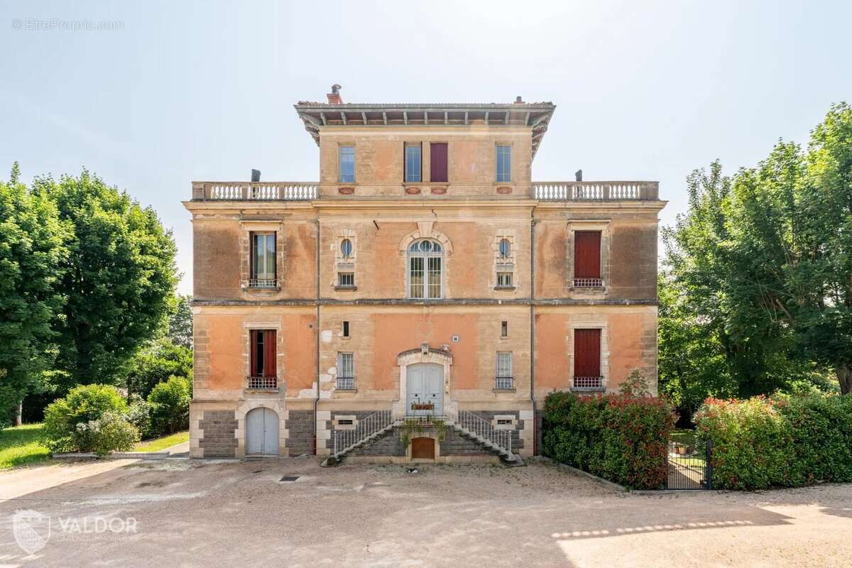 Maison à VILLEFRANCHE-SUR-SAONE