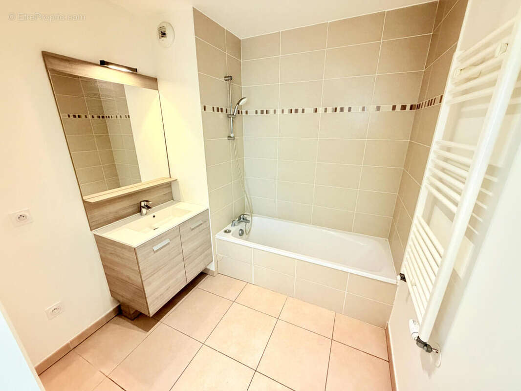 EXCLUSIVITE St Julien-en-Genevois Appartement T3 en étage dans résidence de 2016... - photo 14