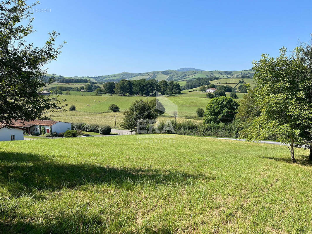 Terrain à IRISSARRY