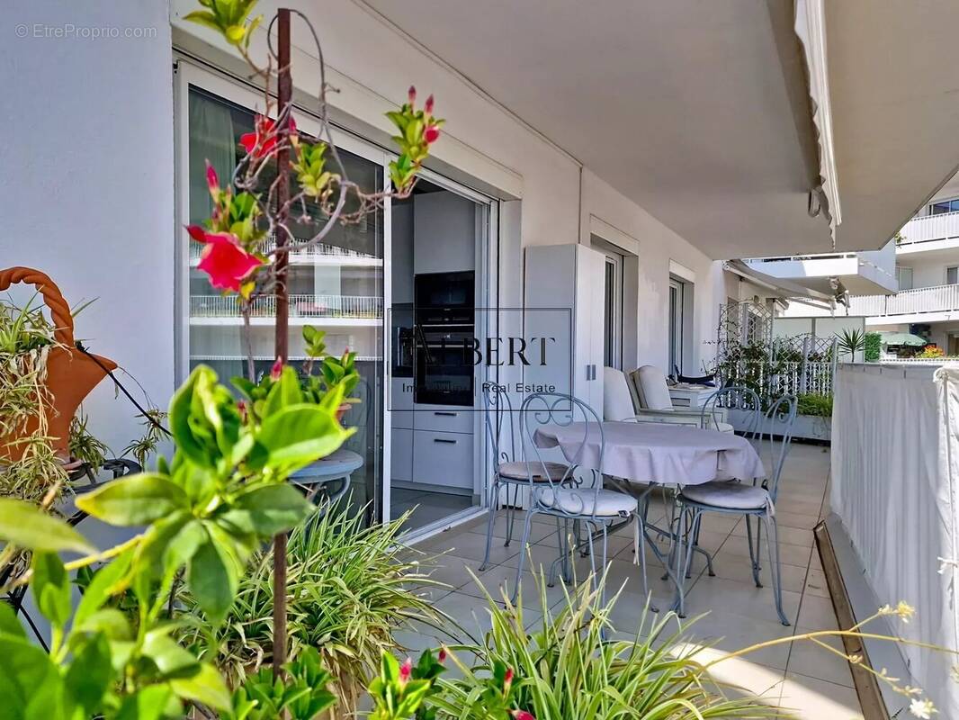 Appartement à CANNES