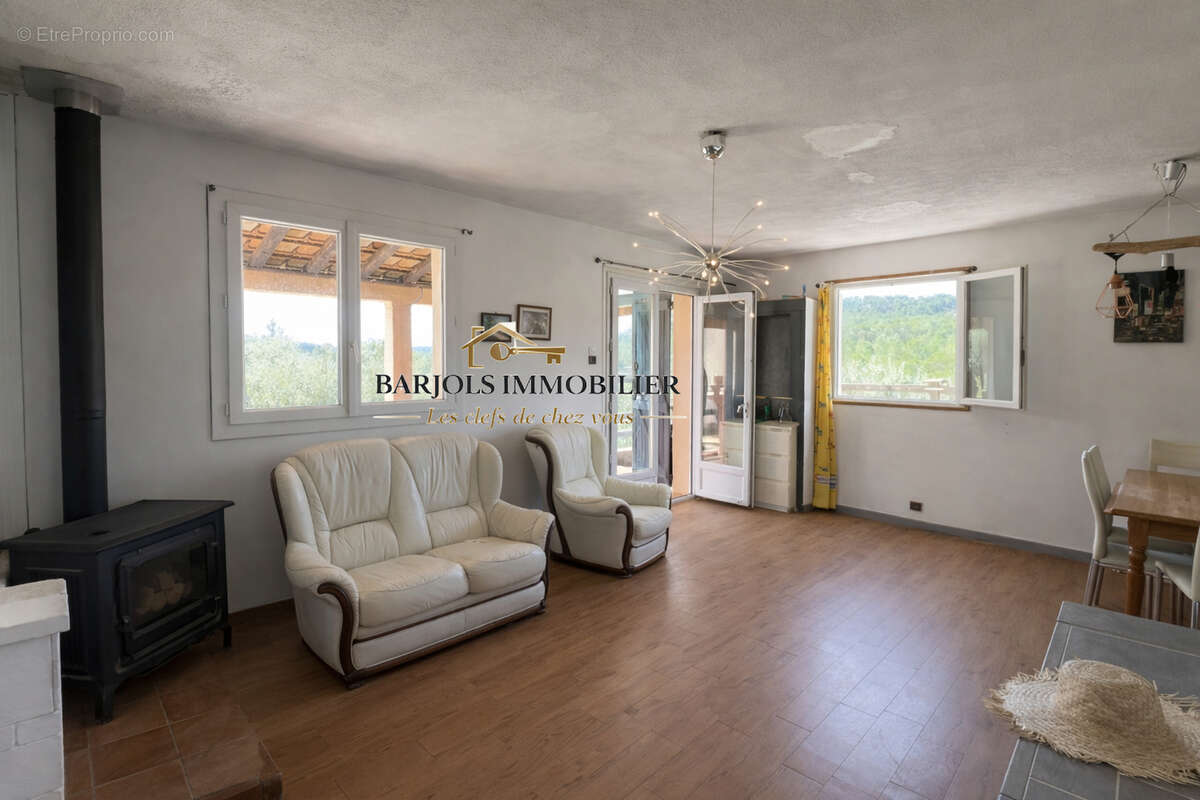 Maison à BARJOLS