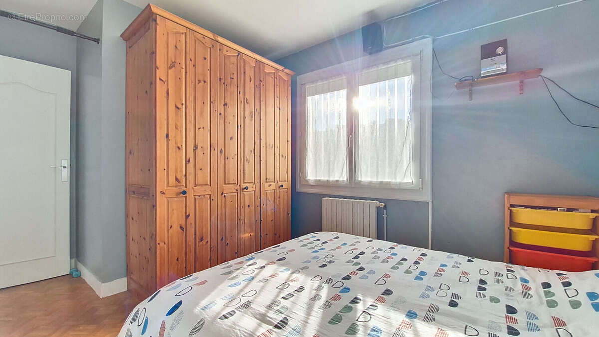 Maison à VILLENAVE-D'ORNON