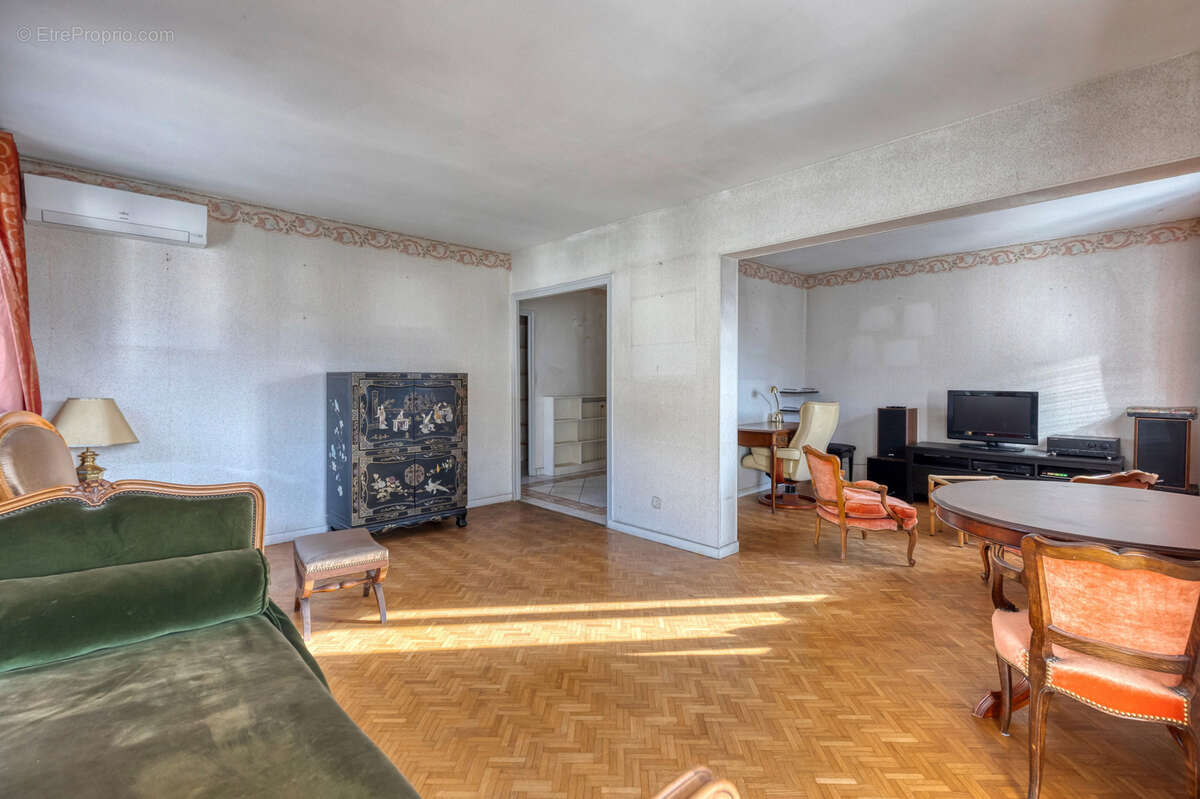 Appartement à MEYLAN