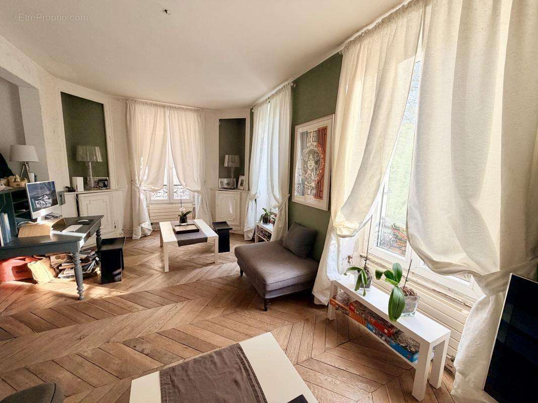 COUP DE CŒUR ASSURÉ – Élégante maison de caractère aux volumes exceptionnels avec jardin - photo 4