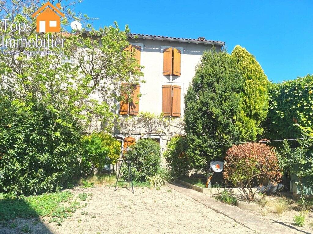 Maison à VILLEFRANCHE-DE-ROUERGUE