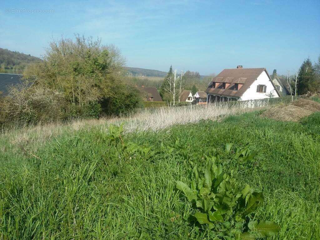Maison à LA CHAPELLE-YVON
