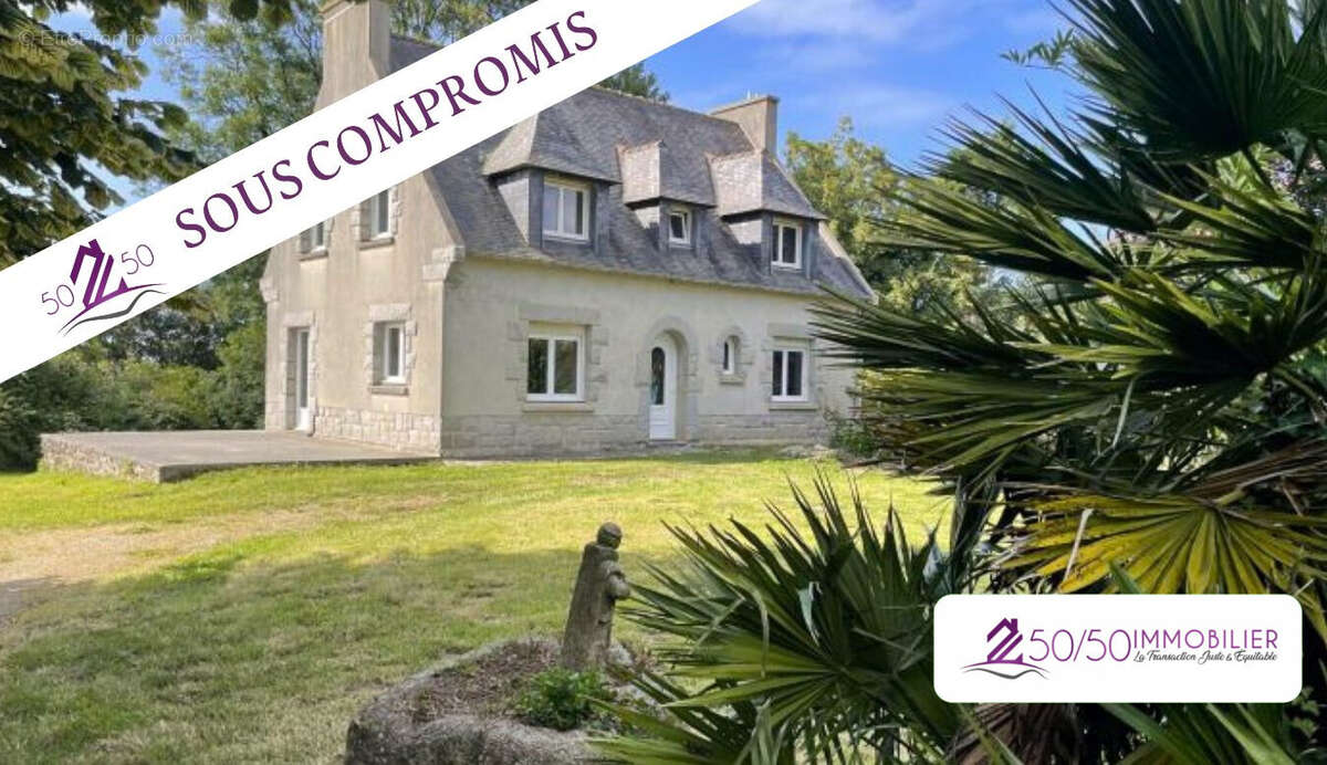 Maison à PLOUNEVEZ-LOCHRIST