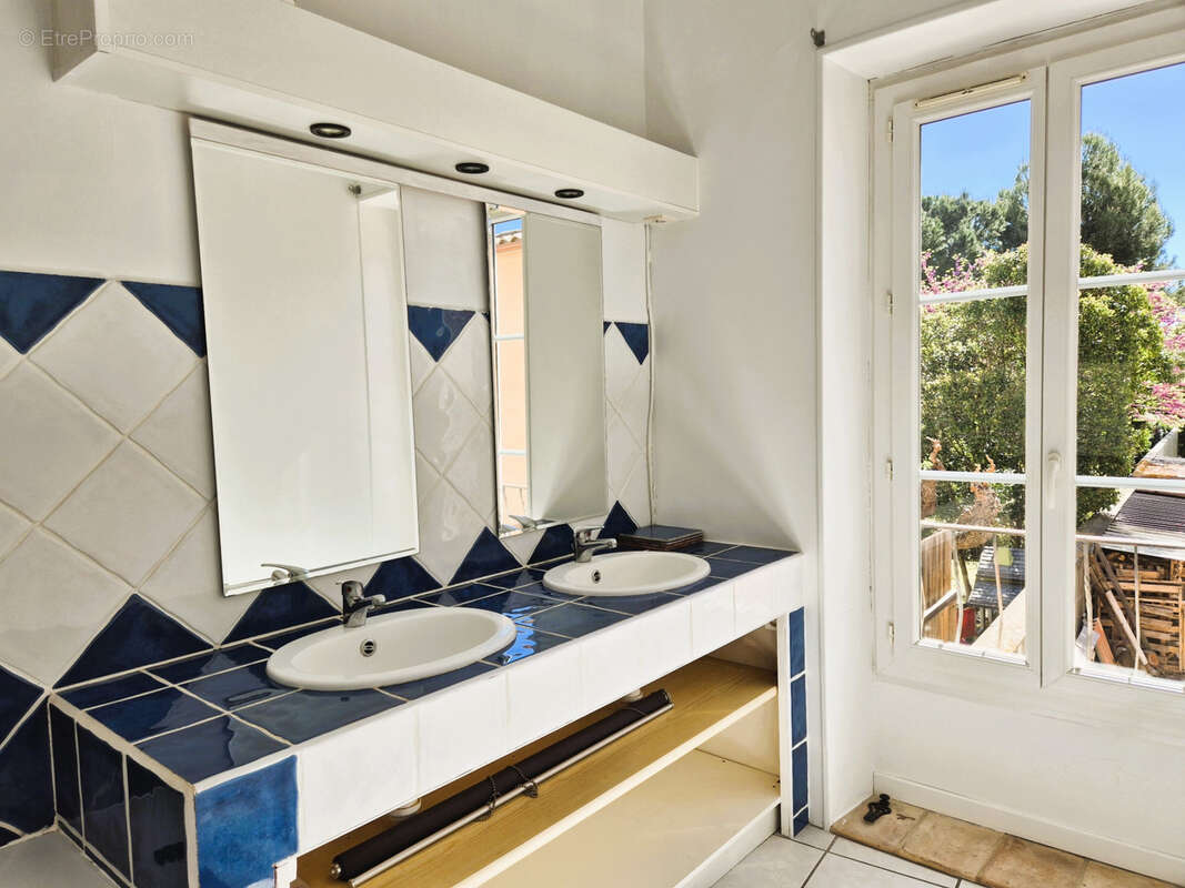Appartement à PEZENAS