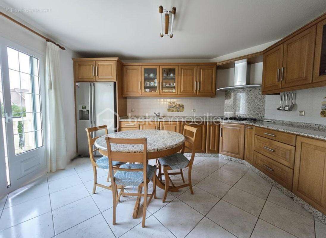 Maison à LE PLESSIS-TREVISE
