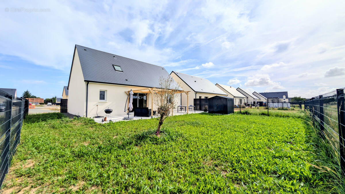 Maison à ATHEE-SUR-CHER