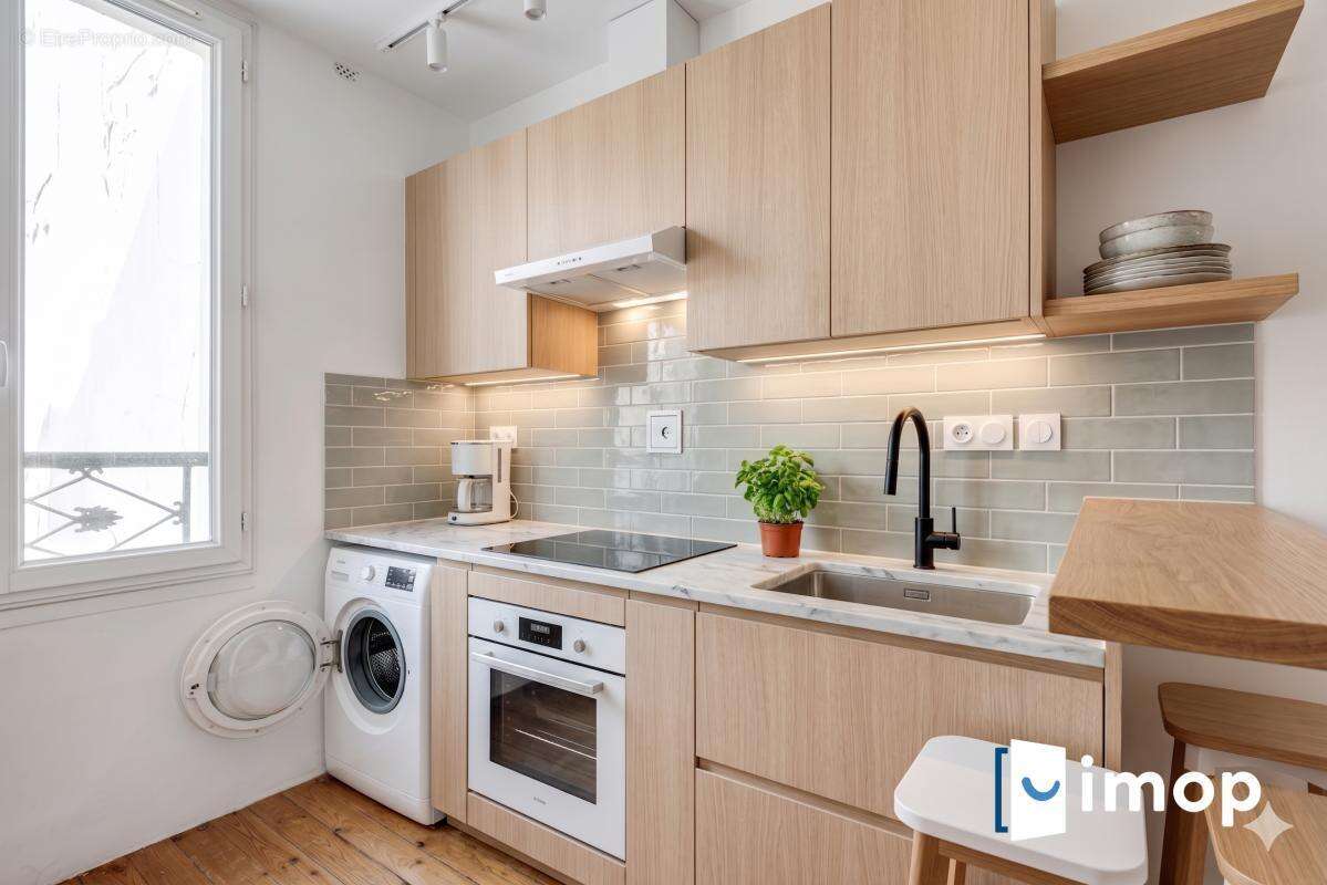Appartement à PARIS-2E