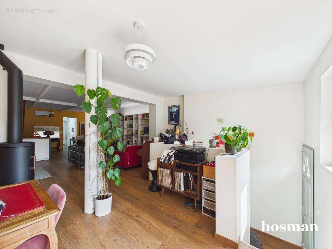 Maison 4 pièces de 91 m² avec terrasse et jardin - Impasse Du Progrès, Montreuil - photo 6