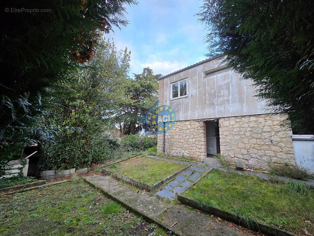 Maison à MANTES-LA-JOLIE