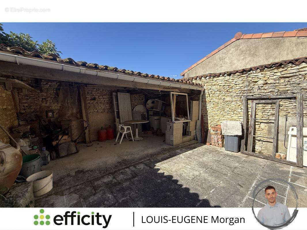 Maison à USSON-DU-POITOU