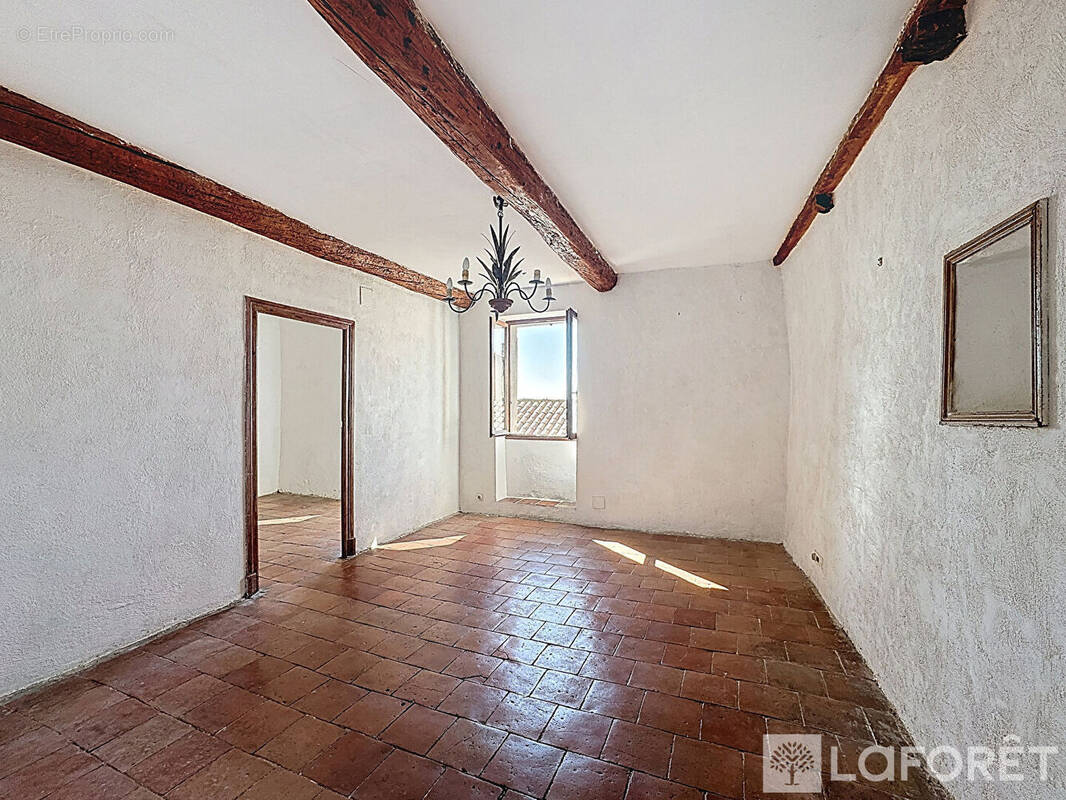 Appartement à ROQUEBRUNE-CAP-MARTIN
