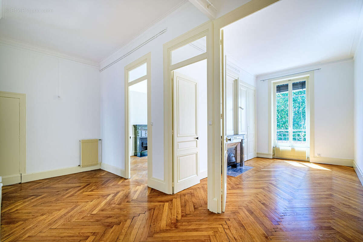 Appartement à LYON-3E