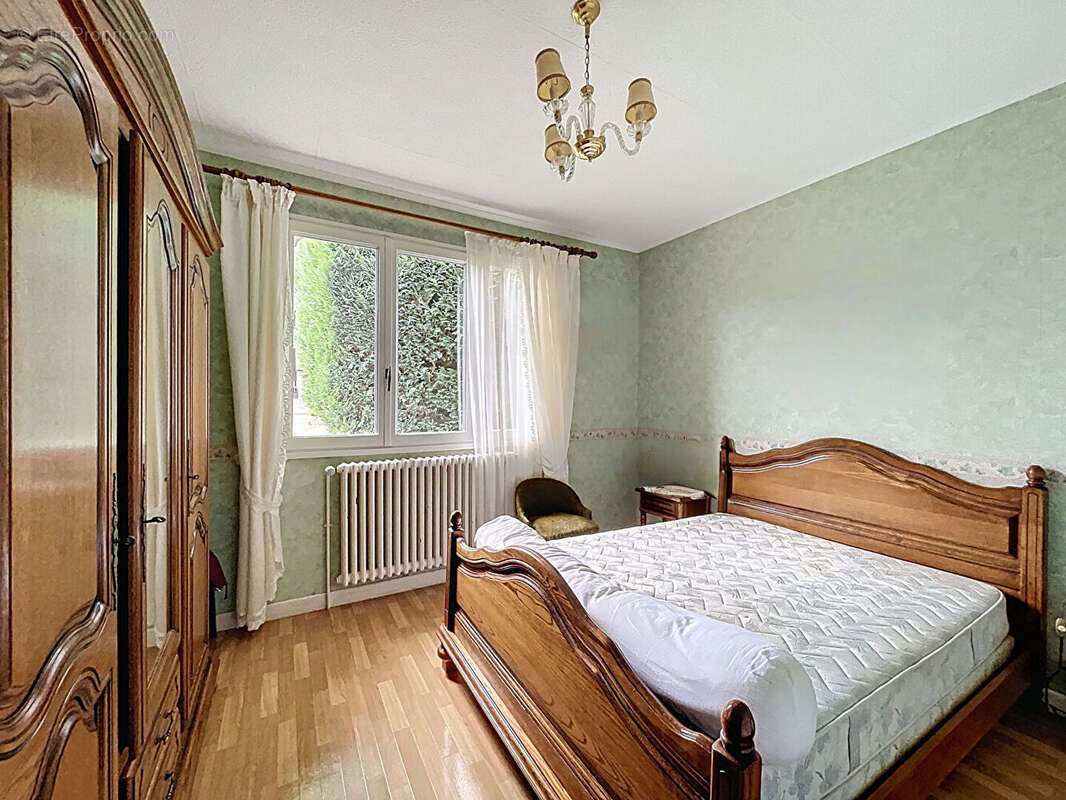 Maison à MINIAC-MORVAN