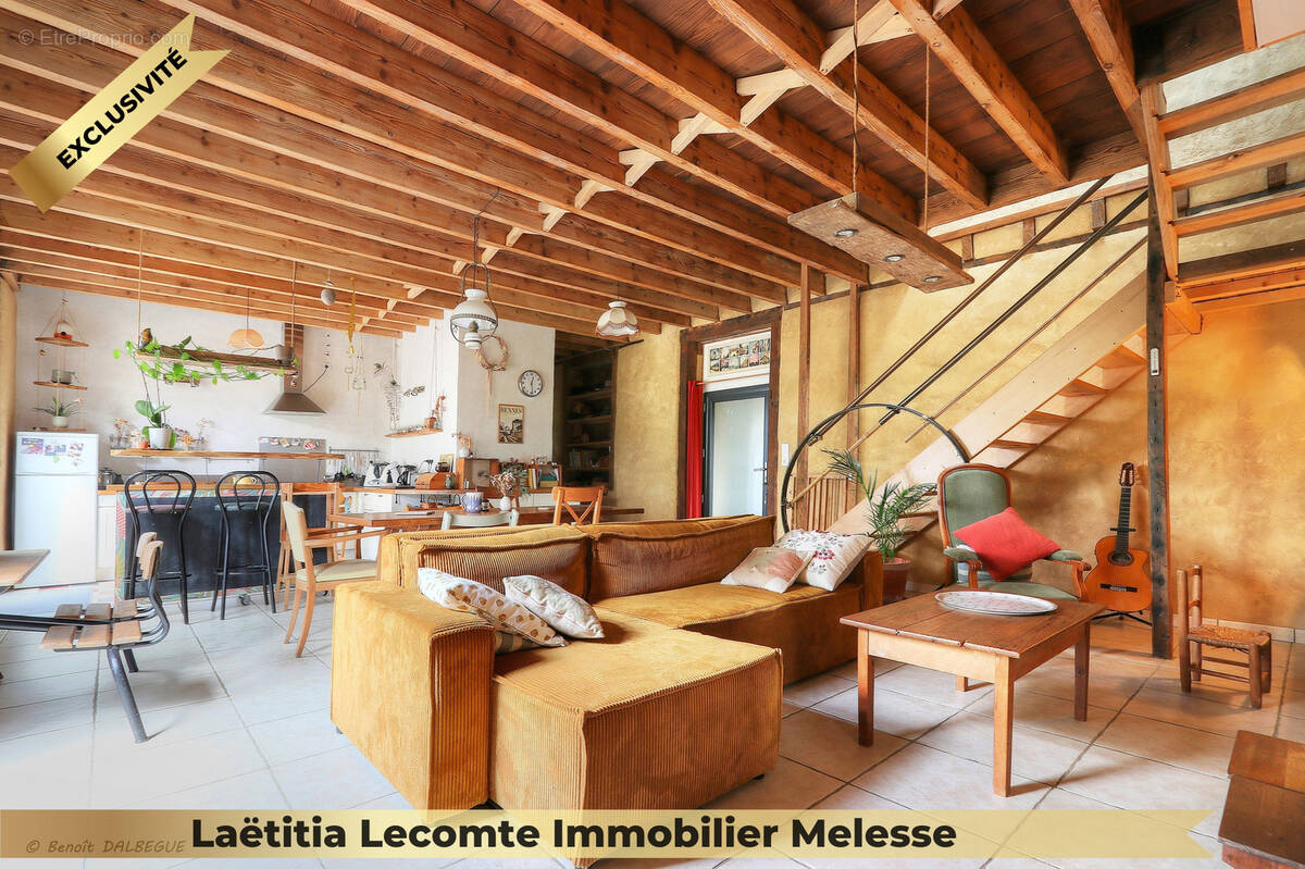 Maison à MELESSE