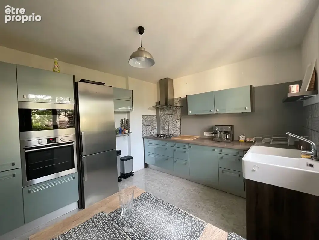 Maison familiale 180 m² - 5 chambres - vie de plain-pied - non mitoyenne - jardin plein soleil - photo 12