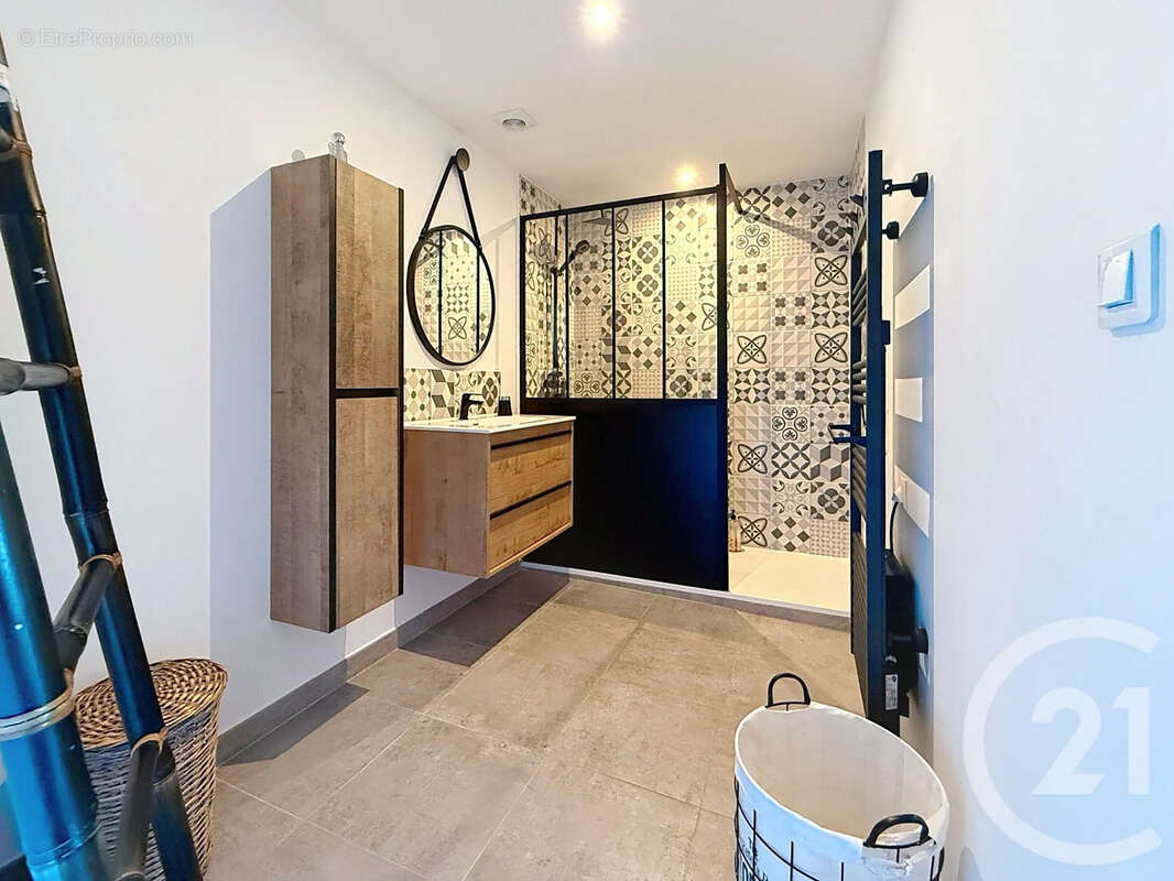 Maison à SANTA-MARIA-POGGIO