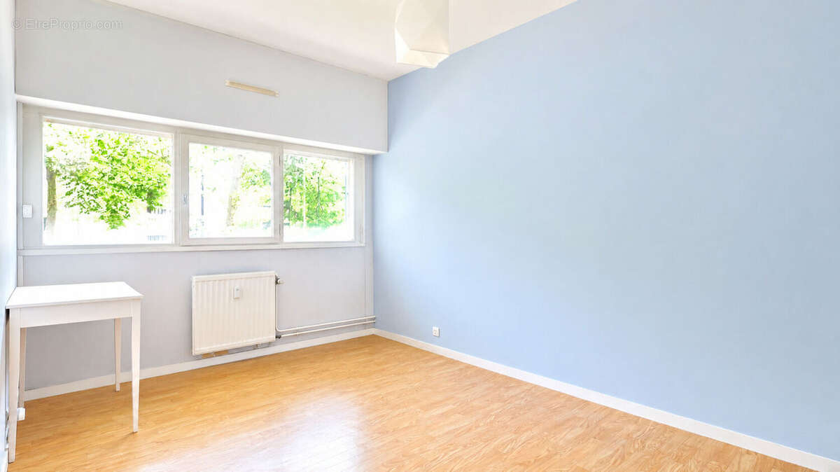 Appartement Rennes T5 - 88 m2 - Terrasse - cave et place de parking privative - photo 6