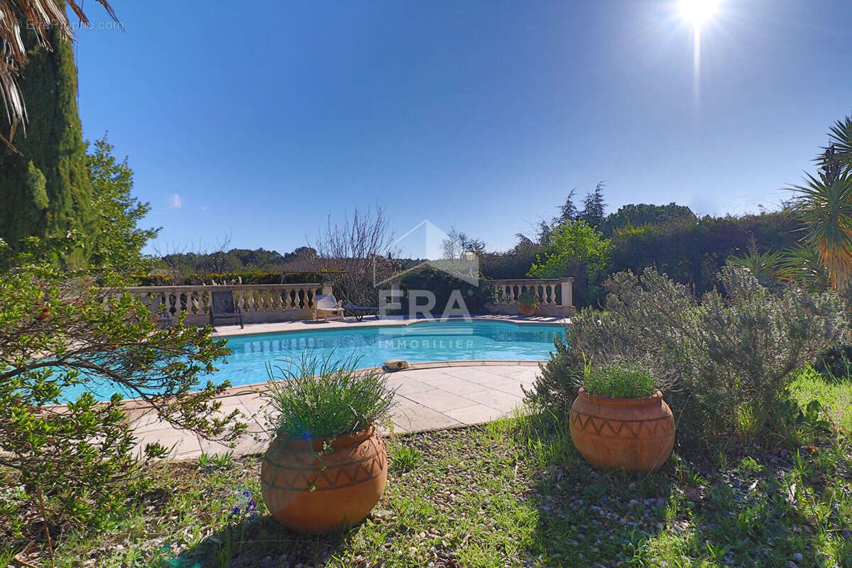 Maison à SAINT-SAVOURNIN