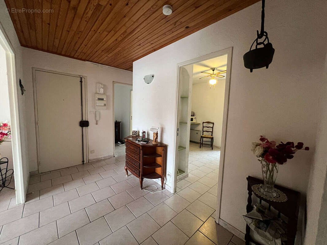 Appartement à SALON-DE-PROVENCE
