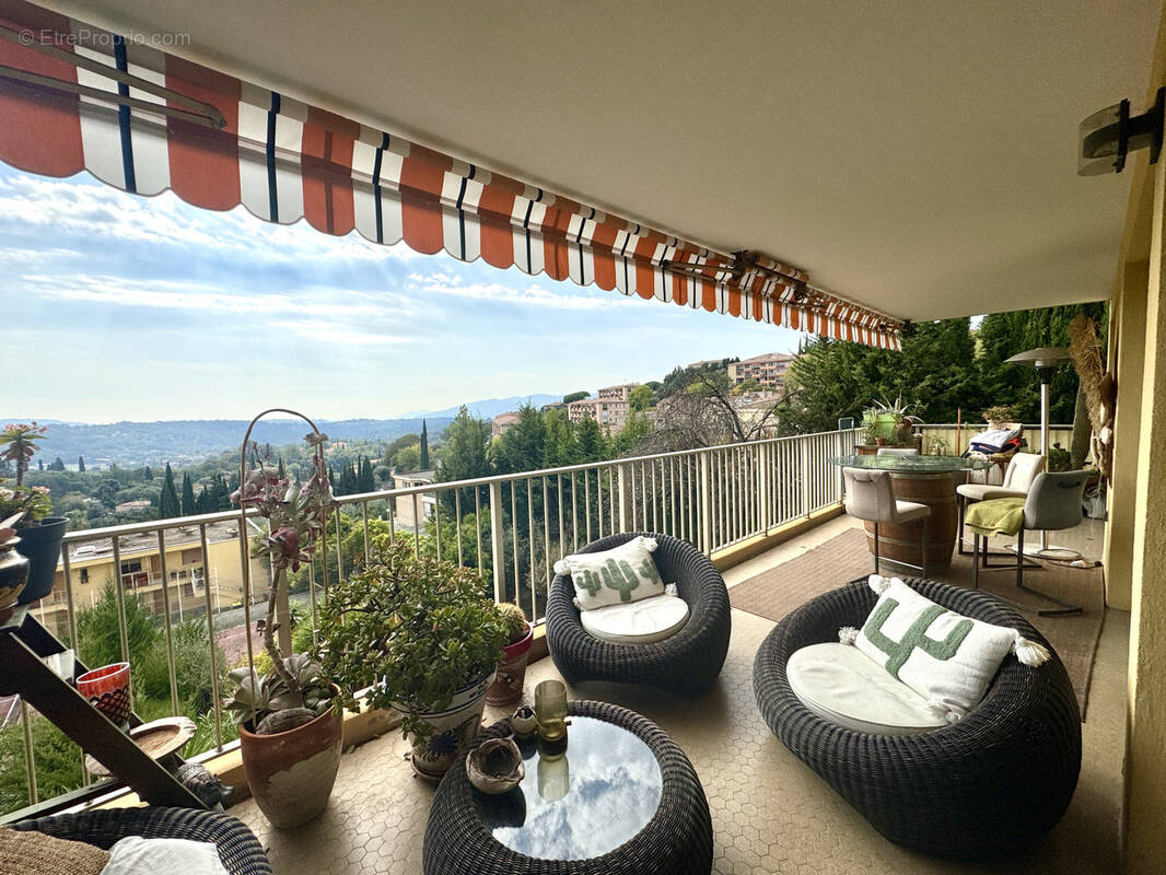 Appartement à GRASSE