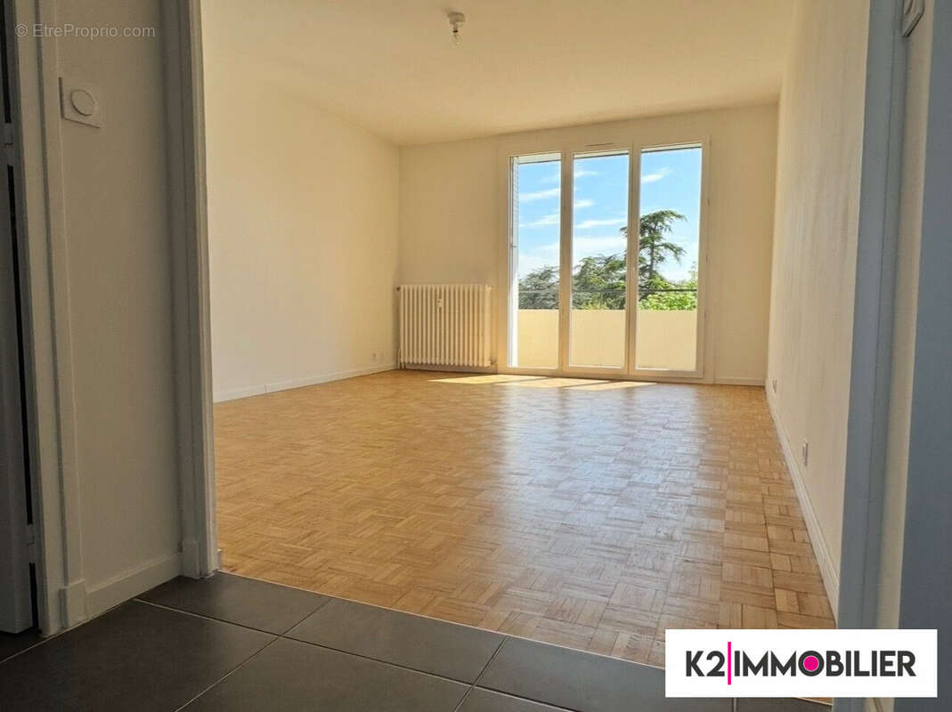 Appartement à MONTELIMAR