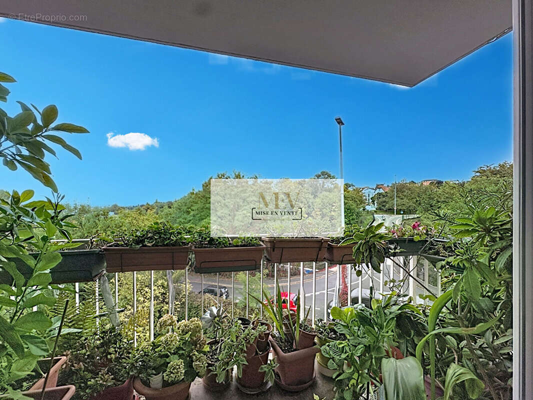 Appartement à BRY-SUR-MARNE