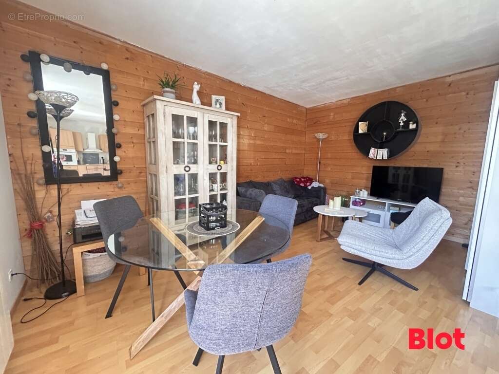 Appartement 71 m² à Saint-Meloir-Des-Ondes  - photo 5