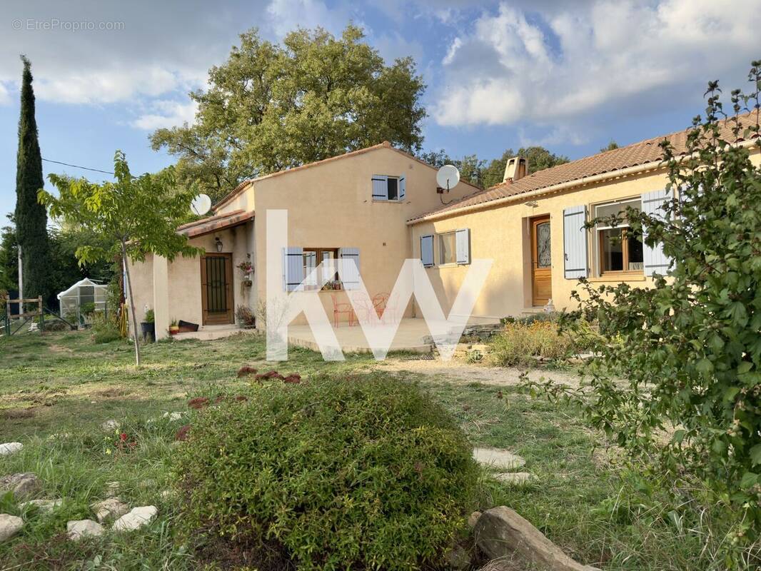 Maison à POURRIERES