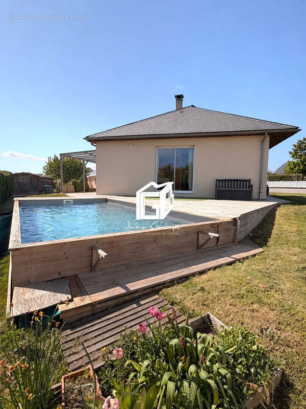 Maison à MANHAC
