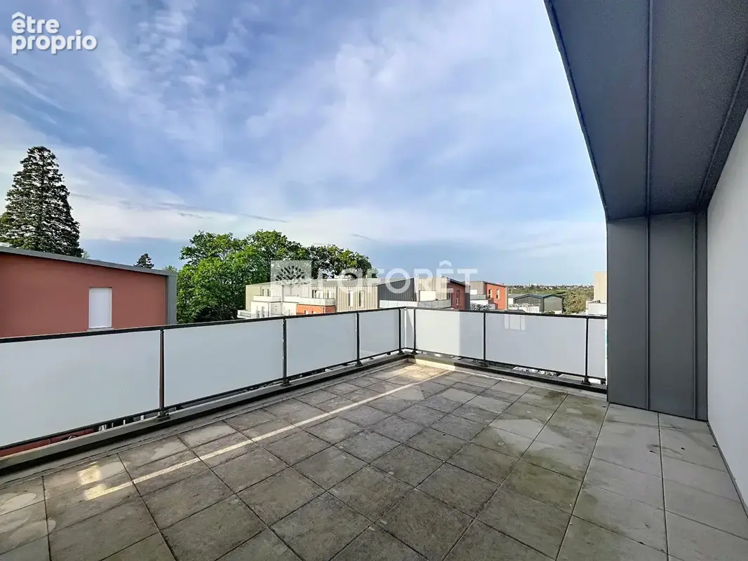 Appartement Saint Jean De La Ruelle 3 pièces 68 m² - photo 3
