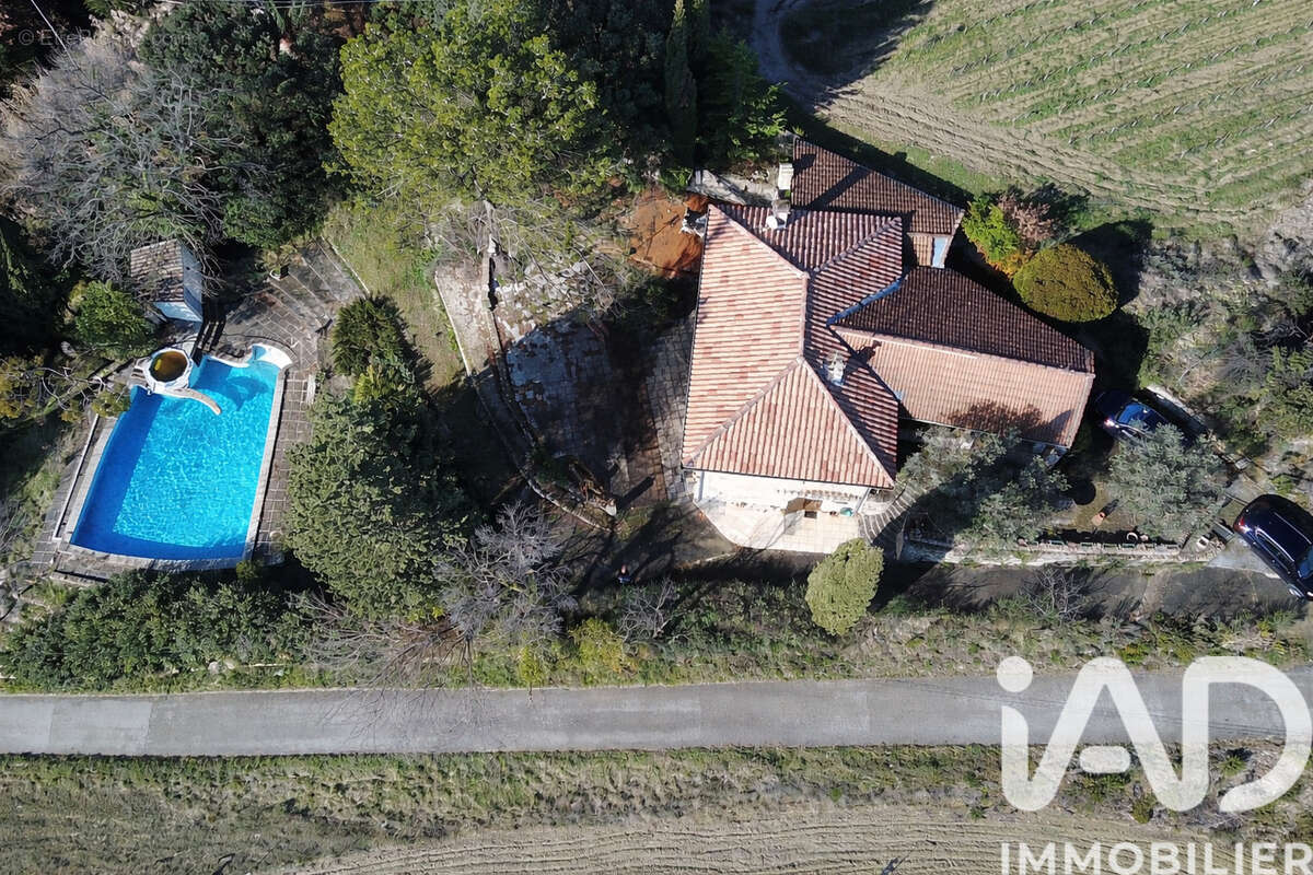 Maison 149 m² à Roaix  - photo 5