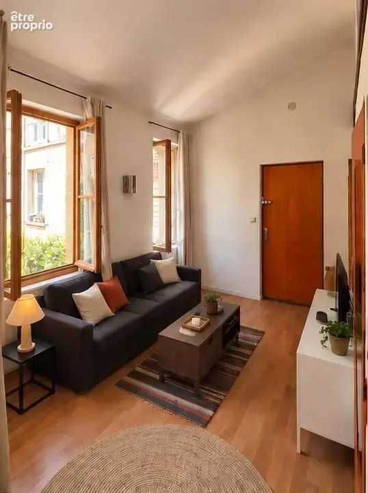 Studio aux Carmes avec mezzanine à deux pas des quais - photo 1