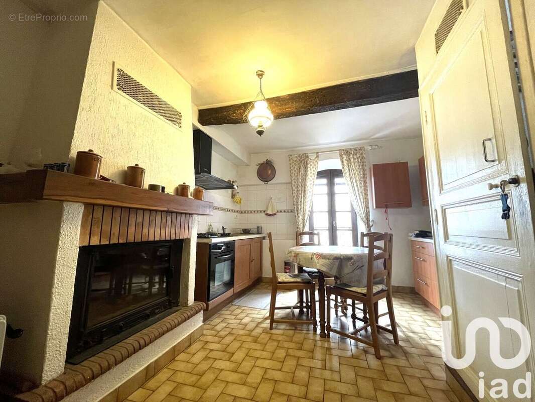 Photo 2 - Maison à VILLENEUVE-MINERVOIS