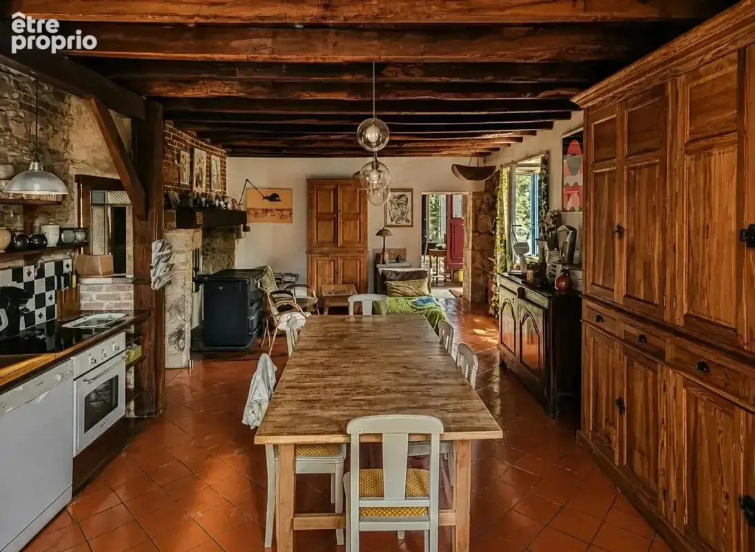 Maison à CHAMPCEVINEL