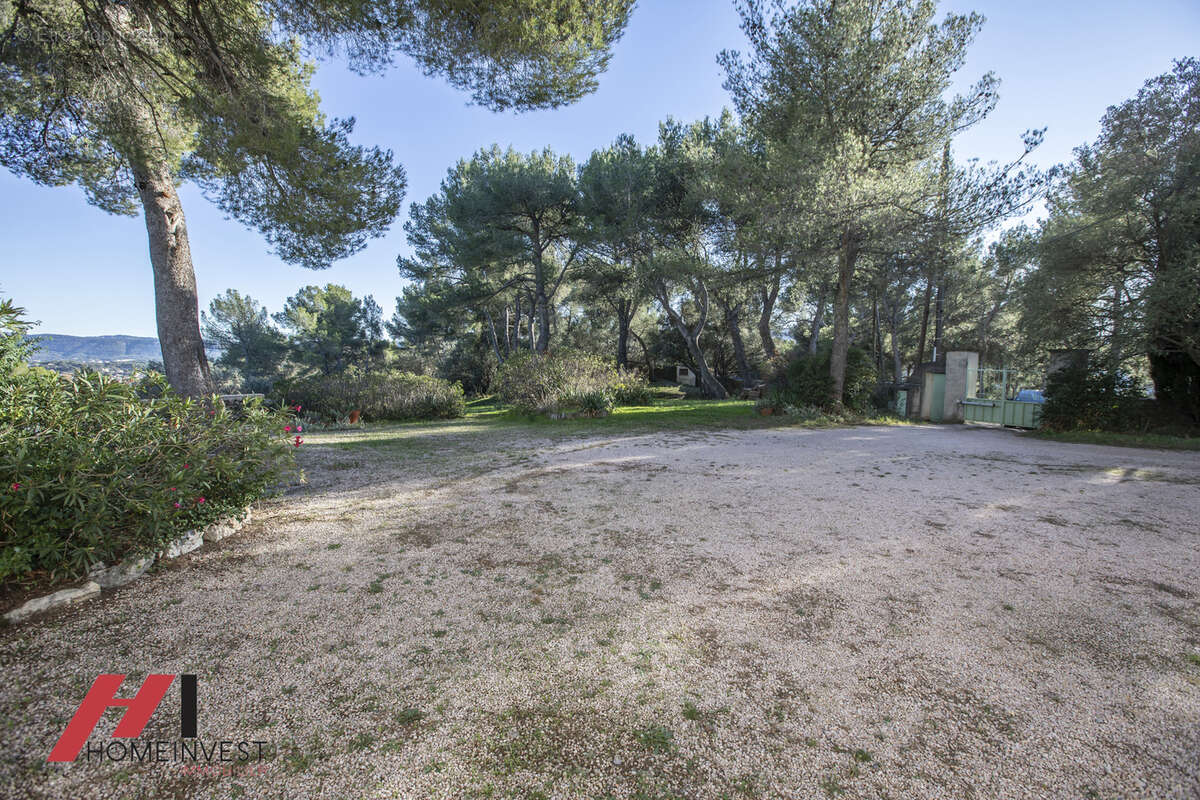 Bastide pagnolesque de 250 m2 sur 16000 m2 a deux pas du golf bde la salette - photo 23